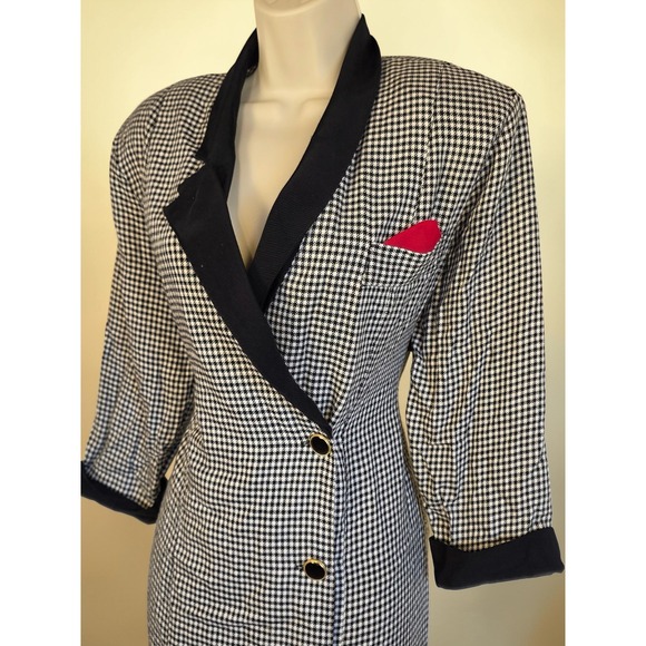 SOLD - Picture 2 of 9